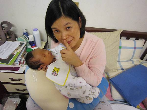 我睏去了，媽咪不准別人吵我