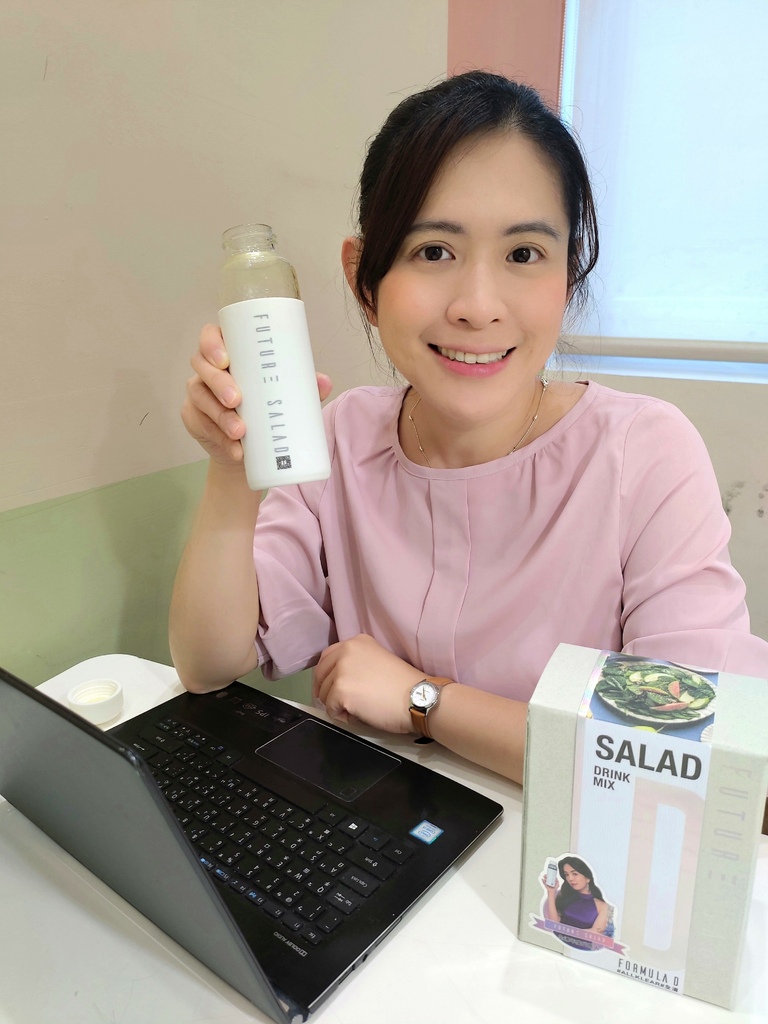 <2024開箱> 新一代未來沙拉「全清高纖新沙拉飲」Futu <2024開箱> 新一代未來沙拉「全清高纖新沙拉飲」Futu