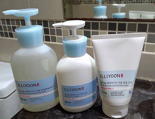 敏弱肌保養推薦!一理潤神經醯胺系列全效沐浴露、舒敏保濕乳 敏弱肌保養推薦!一理潤神經醯胺系列全效沐浴露、舒敏保濕乳