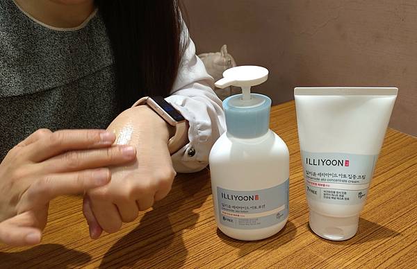 敏弱肌保養推薦!一理潤神經醯胺系列全效沐浴露、舒敏保濕乳 敏弱肌保養推薦!一理潤神經醯胺系列全效沐浴露、舒敏保濕乳