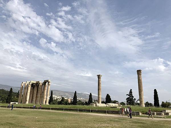 奧林匹亞宙斯神廟(Temple of Olympian Zeus)