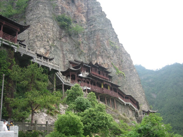 江南懸空寺