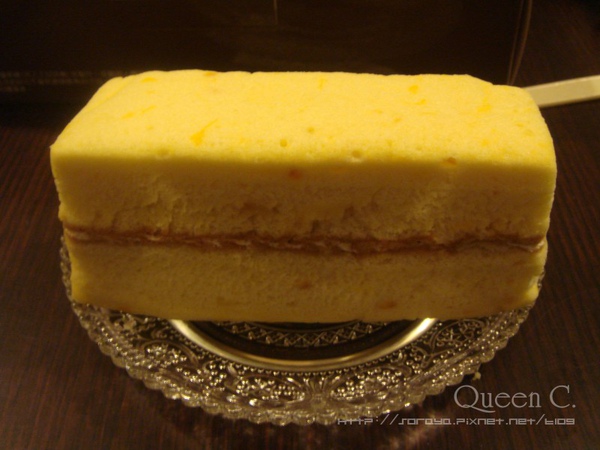 CAKE_008.jpg CAKE_008.jpg