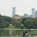 中央公園可以給人划船的Lake.jpg