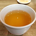 樂天皇朝新莊店金萱烏龍茶湯.jpg