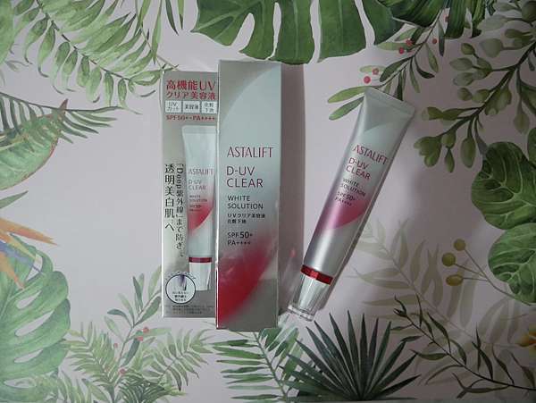 防曬 隔離 日本製fujifilm富士軟片 艾詩緹深護防曬隔離乳spf 50 Pa 科學阻黑 智慧型防曬零死角 是隔離乳也是美容液 清爽不黏膩 離家出走der島谷佳実