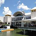 Sunshine Coast (2) shopping mall