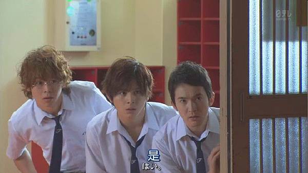 (金田一少年事件簿N.Kindaichi.Shonen.no.Jikenbo.N.Ep01.Chi_Jap.HDTVrip.704X396-YYeTs人人影视.rmvb)[00.08.22.860].jpg