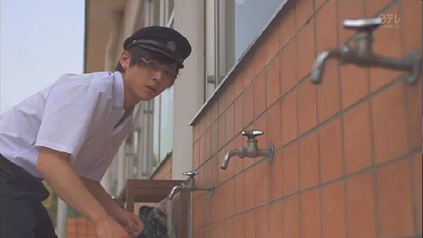 (金田一少年事件簿N.Kindaichi.Shonen.no.Jikenbo.N.Ep01.Chi_Jap.HDTVrip.704X396-YYeTs人人影视.rmvb)[00.20.19.616].jpg