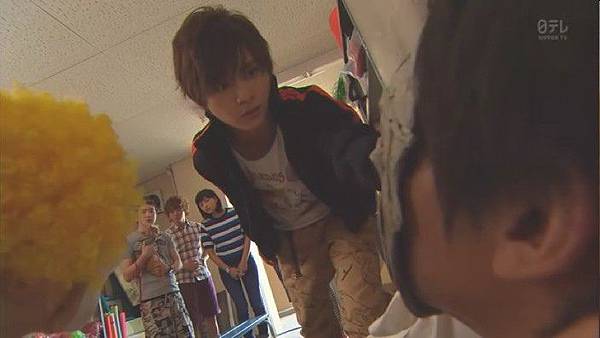 (金田一少年事件簿N.Kindaichi.Shonen.no.Jikenbo.N.Ep01.Chi_Jap.HDTVrip.704X396-YYeTs人人影视.rmvb)[00.27.36.285].jpg