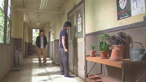 (金田一少年事件簿N.Kindaichi.Shonen.no.Jikenbo.N.Ep01.Chi_Jap.HDTVrip.704X396-YYeTs人人影视.rmvb)[00.31.09.623].jpg