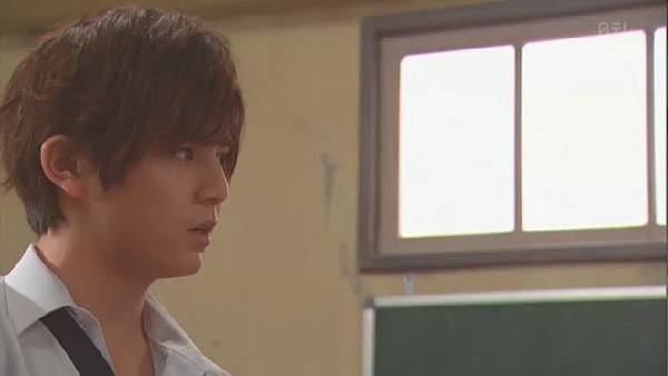 (金田一少年事件簿N.Kindaichi.Shonen.no.Jikenbo.N.Ep01.Chi_Jap.HDTVrip.704X396-YYeTs人人影视.rmvb)[01.10.55.794].jpg