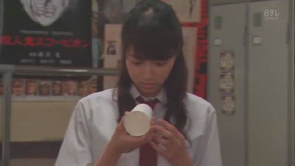 (金田一少年事件簿N.Kindaichi.Shonen.no.Jikenbo.N.Ep01.Chi_Jap.HDTVrip.704X396-YYeTs人人影视.rmvb)[01.12.52.144].jpg