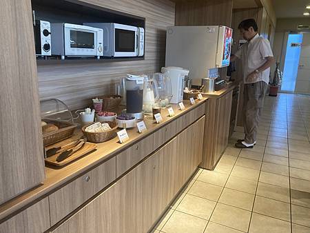 【日本】 金澤縣立美術館Cafe Le Musee, 高岡站 【日本】 金澤縣立美術館Cafe Le Musee, 高岡站