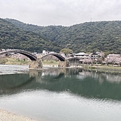 【日本 廣島縣】一天內二個世界遺產:錦帶橋 櫻滿開,宮島 嚴