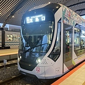 【日本 廣島縣】一天內二個世界遺產:錦帶橋 櫻滿開,宮島 嚴