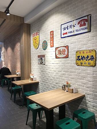 IMG_2060.JPG IMG_2060.JPG