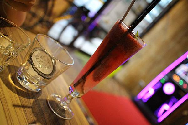 IMG_4685.JPG IMG_4685.JPG