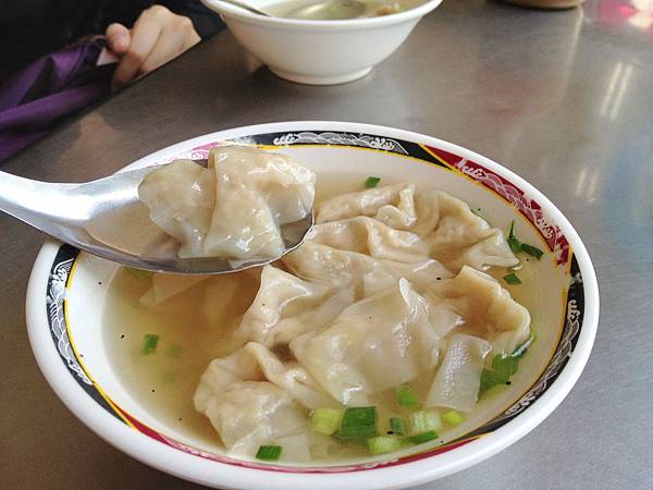 餛飩湯~