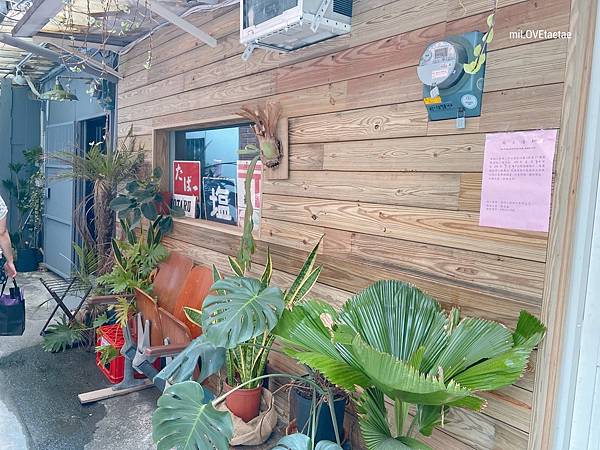 UNADJUSTEDNONRAW_thumb_716.jpg UNADJUSTEDNONRAW_thumb_716.jpg