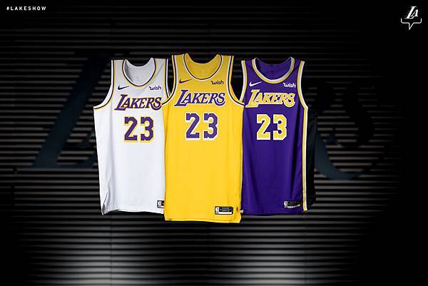 18lakers-uniforms-1.jpg 18lakers-uniforms-1.jpg