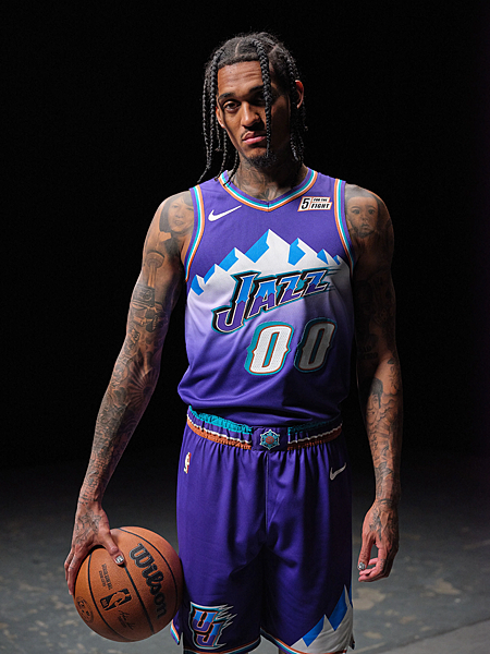 v2_clarkson_pruple_1_DSF7416.jpg v2_clarkson_pruple_1_DSF7416.jpg