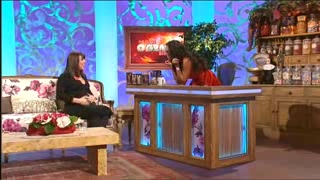 Mel C on The Paul O'Grady Show (Mel B fills in) - 4-11-2008.flv_000042600.jpg