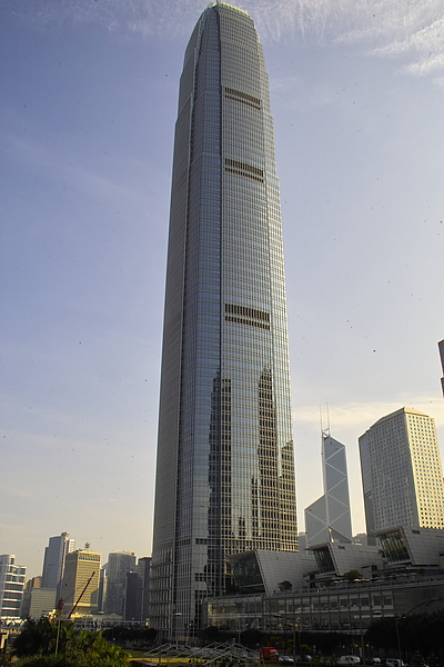 香港IFC二期大樓全景3.jpg