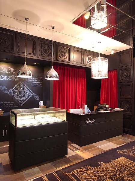 高雄市新光三越左營店 (71).JPG