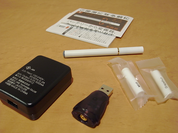 日本電子煙MISMO內容物.JPG