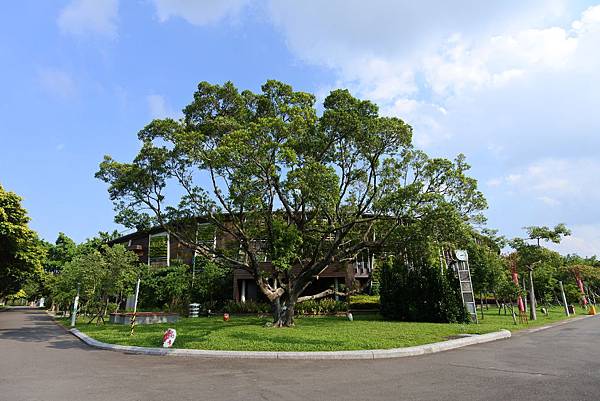 台北市花博公園：夢想館+未來館+天使生活館 (10).JPG