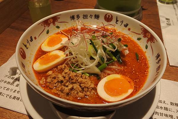 日本福岡県博多担々麺・唐揚げ とり田KITTE博多店 (8).JPG