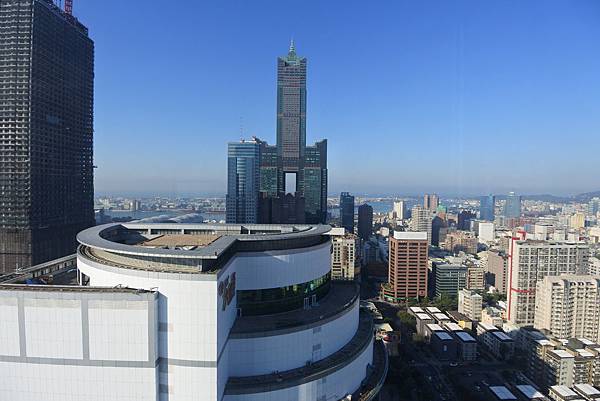 高雄市和逸 ‧ 高雄中山館：THE Roof (2).JPG