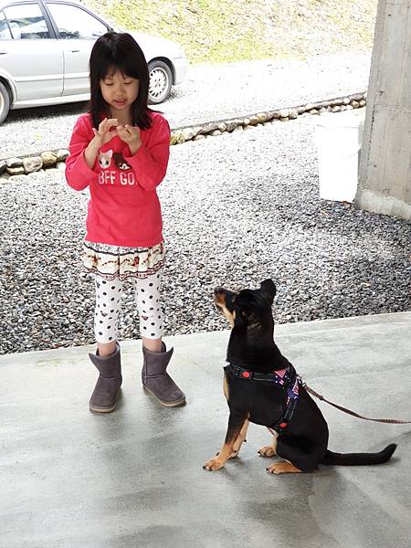 亞亞的蒂蒂餵食秀 (6).jpg