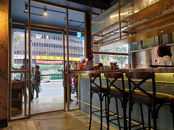 台北市TOASTERiA CAFE永康店 (11).jpg