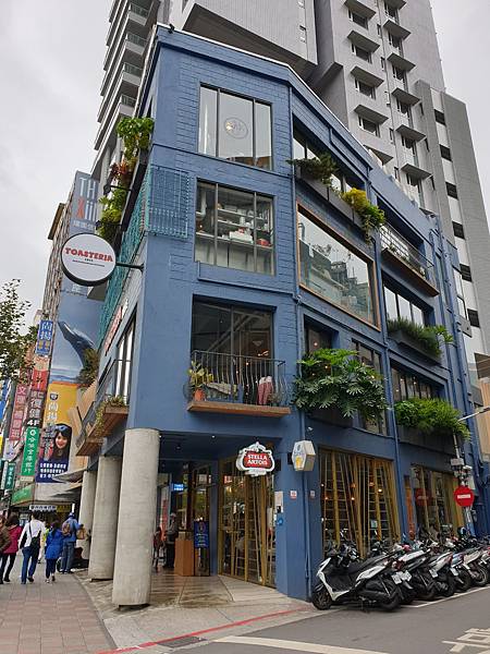 台北市TOASTERiA CAFE永康店 (13).jpg