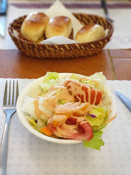 亞亞泡湯後的牛排大餐 (7).jpg