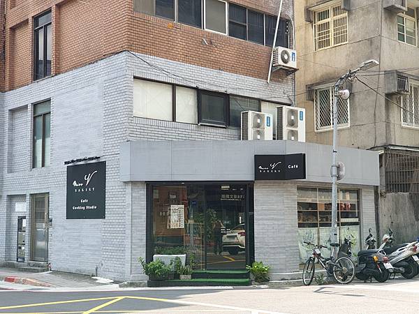 台北市Miss V BAKERY敦北店(Cooking Studio) (2).jpg