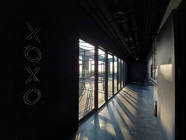 台中市台中MOXY酒店：XOXO Roofbar (9).jpg