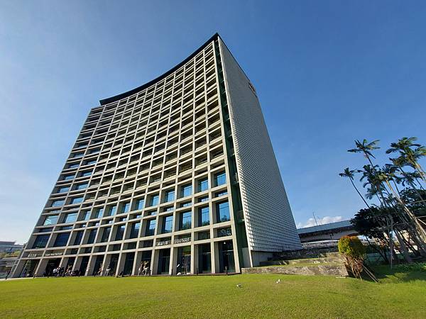 亞亞的松菸湖畔散步 (10).jpg