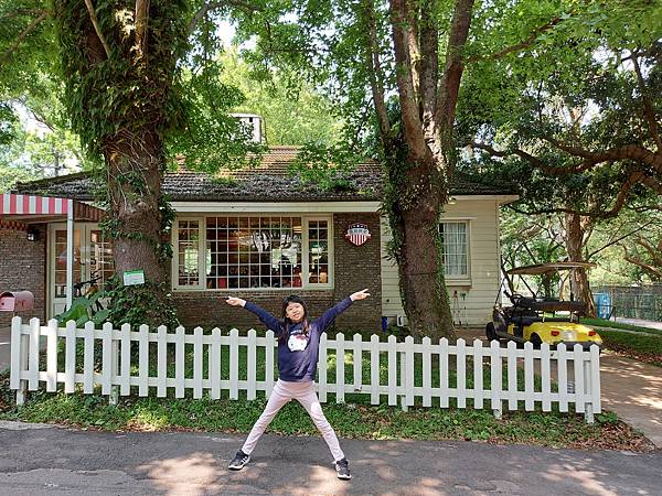 台北市陽明山美國渡假村:凱莉餐廳 (1).jpg