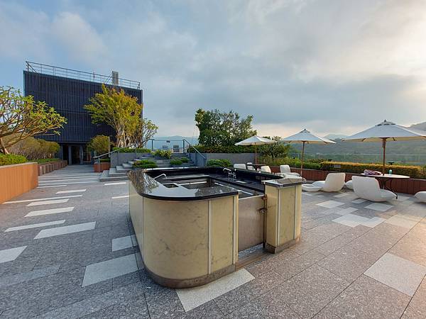 台北市台北士林萬麗酒店：屋頂露台 (14).jpg