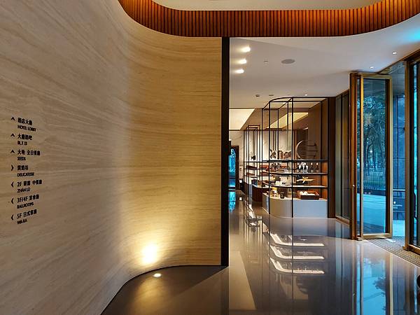 高雄市INTERCONTINENTAL 高雄洲際酒店：酒店大廳 (5).jpg