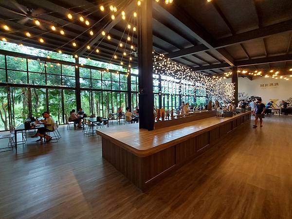 苗栗縣三灣鄉斑比跳跳 X 三灣棕櫚灣:斑比大飯店 (7).jpg