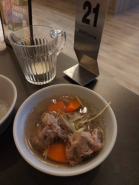 苗栗縣三灣鄉斑比跳跳 X 三灣棕櫚灣:斑比大飯店 (36).jpg