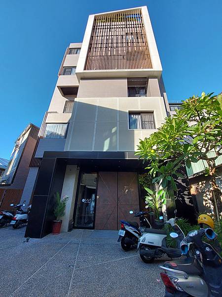 台南市Oinn Hotel & Hostel：大廳+外觀 (1).jpg