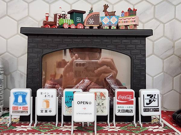 迷你燈箱收藏 (1).jpg