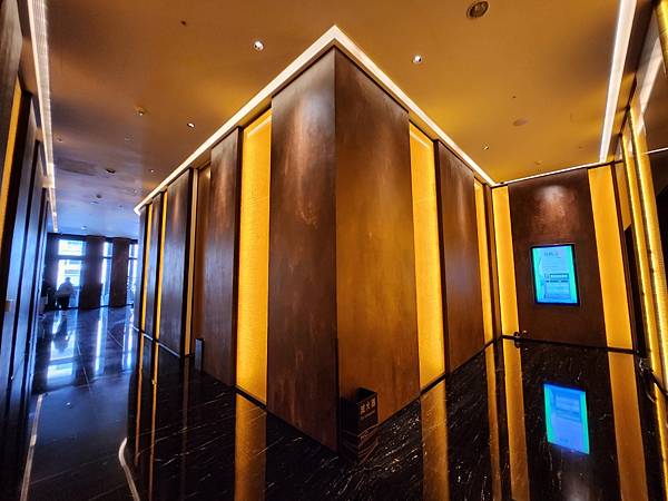 高雄市H2O Hotel 水京棧國際酒店:外觀+健身房 (6).jpg