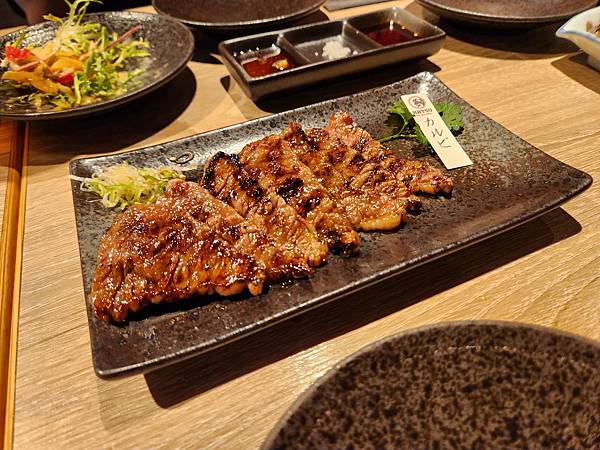 台北市HATSU Yakiniku & Wine 和牛燒肉專門店 (9).jpg