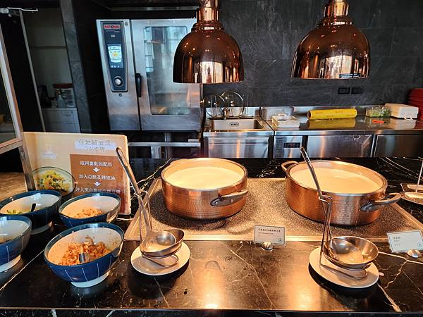 花蓮縣壽豐鄉花蓮遠雄悅來大飯店:英倫西餐廳 (15).jpg